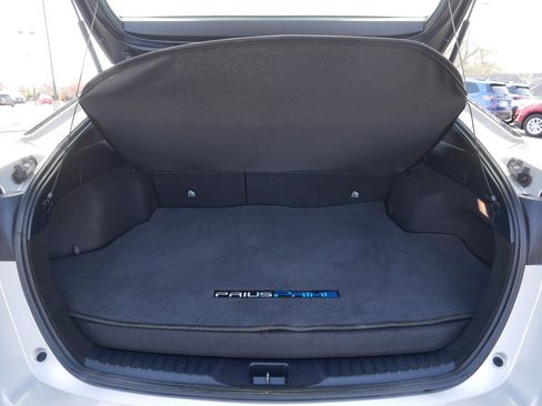 Used 2017 Toyota Prius Prime Plus w/ Carpet Mat Package FWD image 18