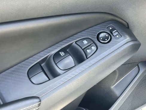 Certified 2022 Nissan Altima 2.5 SV image 16