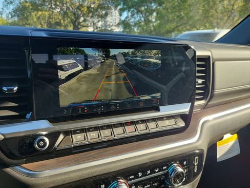 New 2026 GMC Sierra 1500 SLT w/ SLT Premium Package AWD/4WD image 14