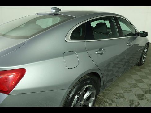 Used 2024 Chevrolet Malibu LT image 18