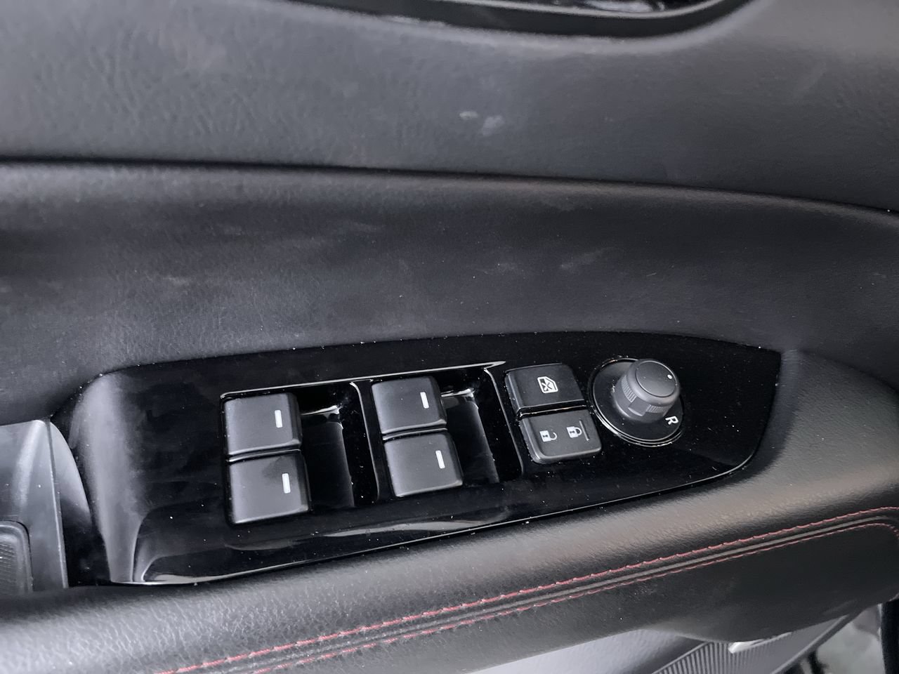 Used 2025 MAZDA CX-5 Carbon Edition AWD/4WD image 12