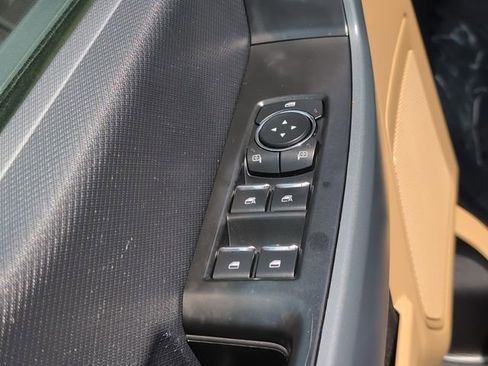 Used 2023 Ford F150 XLT AWD/4WD image 16