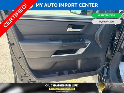 Certified 2023 Toyota Sequoia Platinum AWD/4WD image 10