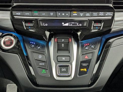 New 2026 Honda Odyssey Elite image 15