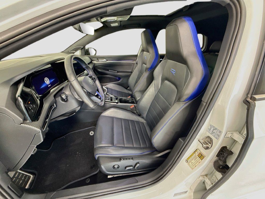 Used 2024 Volkswagen Golf R AWD/4WD image 19