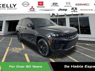 Certified 2025 Jeep Grand Cherokee Altitude AWD/4WD video 1
