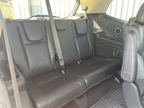 Used 2023 Subaru Ascent Touring image 16