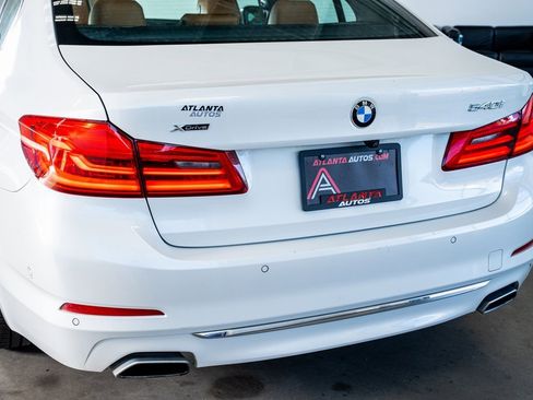Used 2018 BMW 540i xDrive image 23