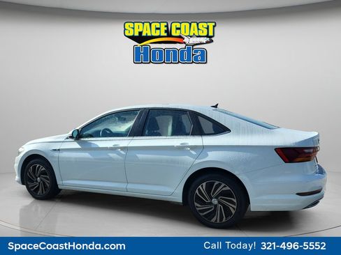 Used 2019 Volkswagen Jetta SEL Premium FWD image 11