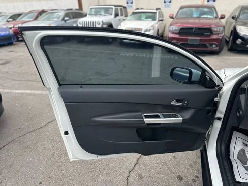 Used 2012 Volvo C30 T5 image 27