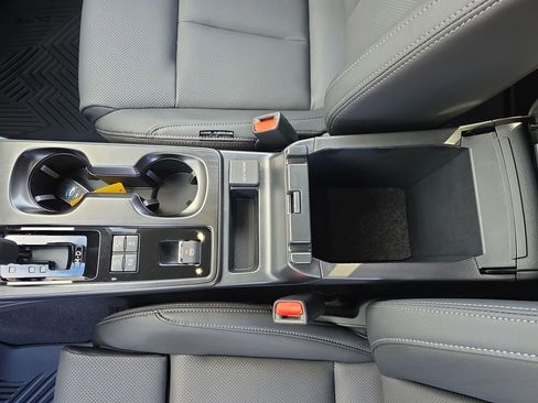 New 2026 Subaru Outback Touring XT image 24