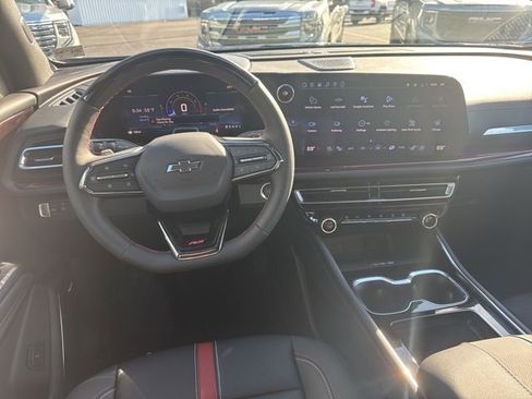 New 2026 Chevrolet Traverse RS w/ LPO, Floor Liner Package image 9