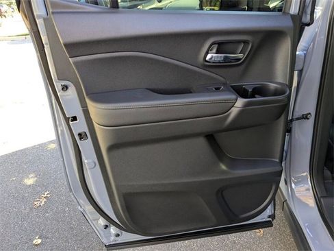 New 2026 Honda Ridgeline RTL image 36