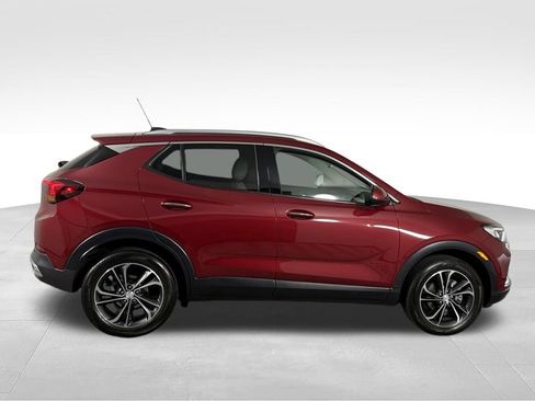 Used 2021 Buick Encore GX Essence AWD/4WD image 4