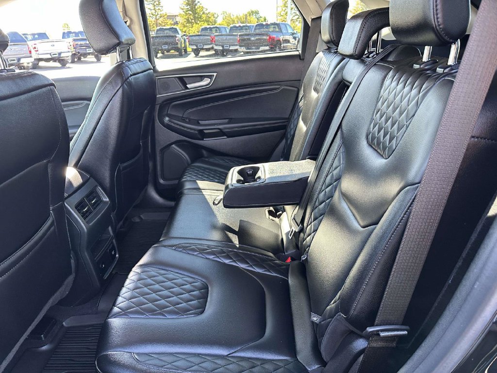 Certified 2024 Ford Edge Titanium AWD/4WD image 12