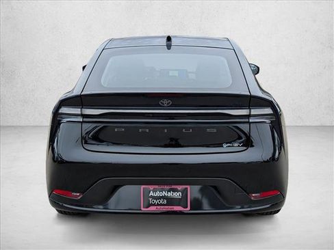 New 2026 Toyota Prius Plug-In Hybrid FWD image 6