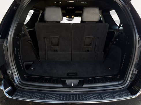 Used 2023 Dodge Durango GT RWD image 12