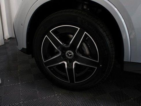 New 2025 Mercedes-Benz GLC 300 4MATIC image 39