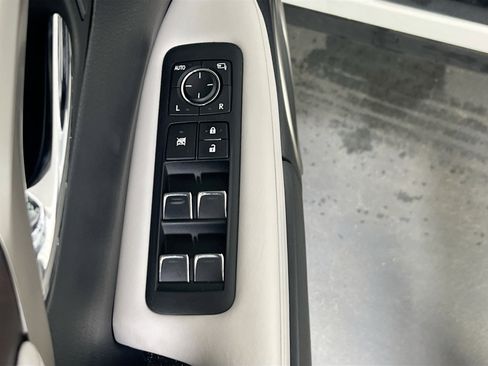 Used 2020 Lexus RX 350 AWD w/ Premium Package image 18