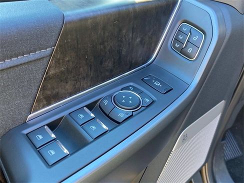 Used 2026 Ford F450 Lariat image 13