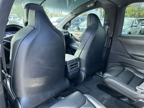 Used 2018 Tesla Model X P100D image 14