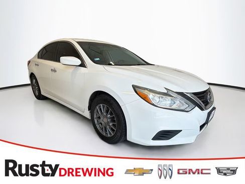 Used 2017 Nissan Altima 2.5 S w/ Power Driver Seat Package FWD image 1