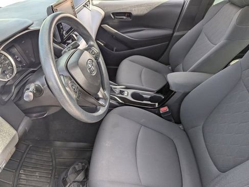 Used 2022 Toyota Corolla LE image 22