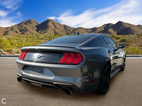 Used 2021 Ford Mustang Coupe w/ Black Accent Package RWD image 4