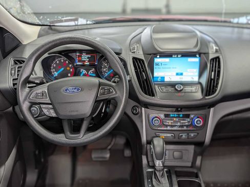 Used 2019 Ford Escape SE AWD/4WD image 5