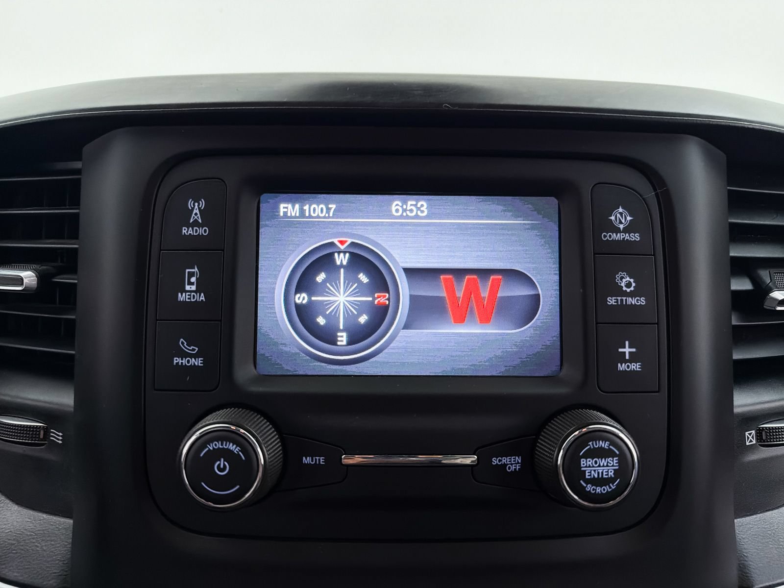 Used 2023 RAM 1500 Big Horn AWD/4WD image 24