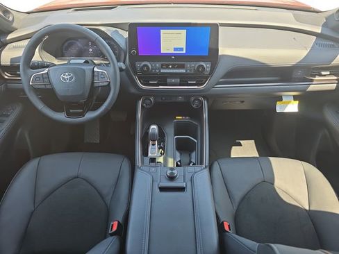 New 2026 Toyota Grand Highlander AWD Hybrid image 9