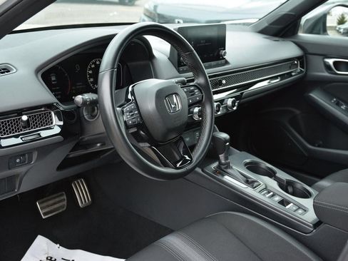 Used 2024 Honda Civic Sport image 8