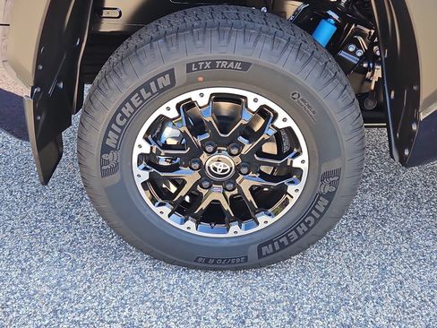 New 2026 Toyota Tundra SR5 AWD/4WD image 15