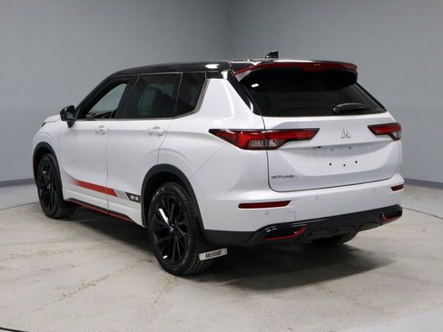 Used 2023 Mitsubishi Outlander Ralliart image 10