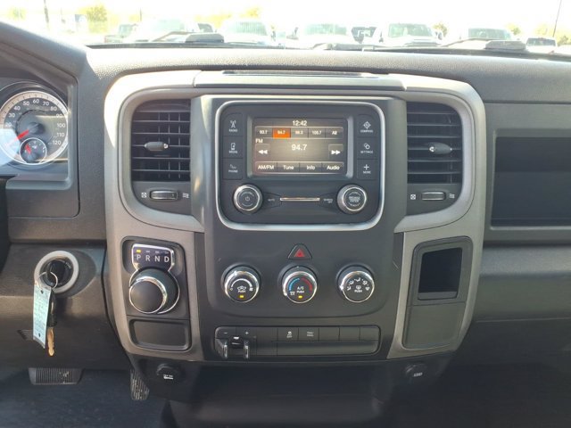 Used 2022 RAM 1500 Tradesman w/ Chrome Appearance Group RWD image 9