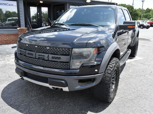 Used 2014 Ford F150 Raptor w/ Equipment Group 801A Luxury AWD/4WD image 2