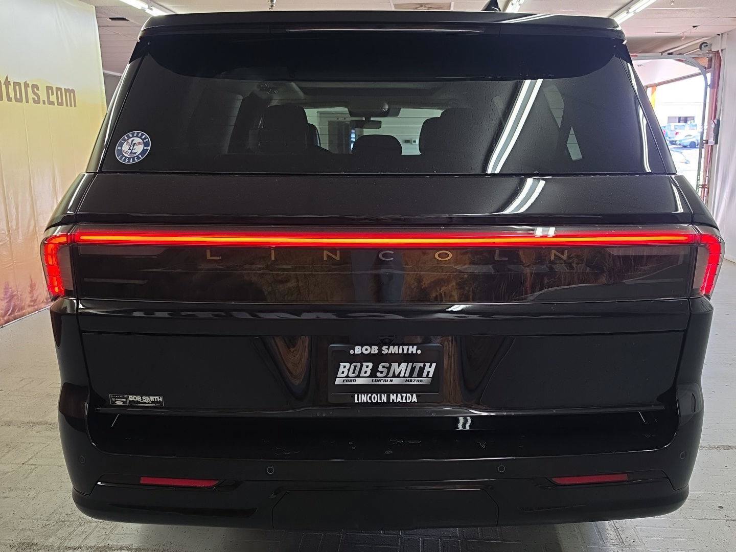 New 2027 Lincoln Navigator L Reserve w/ Jet Appearance Package AWD/4WD image 19