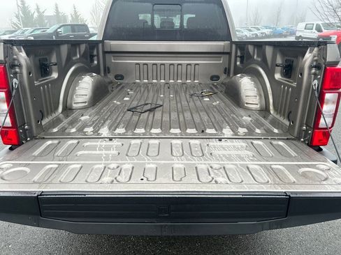Used 2020 Ford F350 Lariat image 32