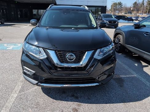 Used 2020 Nissan Rogue S w/ Special Edition Package image 3