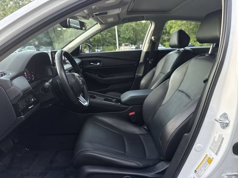 Used 2024 Honda Accord Touring image 13
