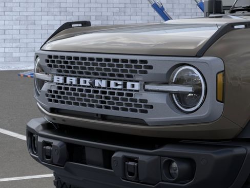 New 2026 Ford Bronco Badlands AWD/4WD image 44