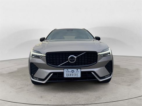 Certified 2025 Volvo XC60 B5 Plus image 25