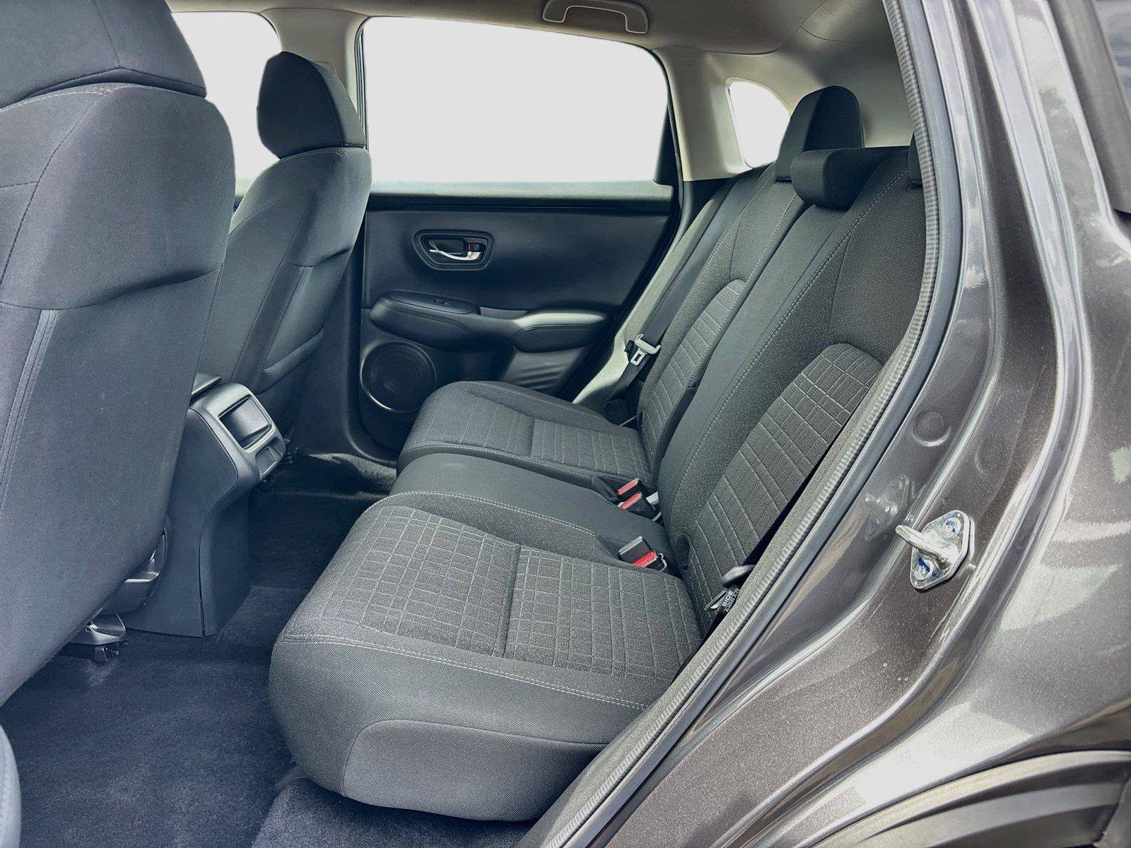 Certified 2025 Honda HR-V LX image 26