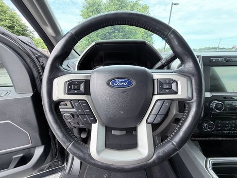 Used 2018 Ford F450 Lariat w/ Lariat Ultimate Package AWD/4WD image 15