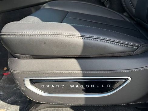 New 2026 Jeep Grand Wagoneer L Summit image 17