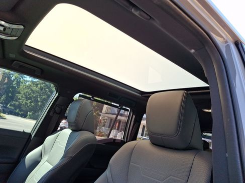 Certified 2024 Lexus GX 550 w/ Accessory Package (Z1) AWD/4WD image 15