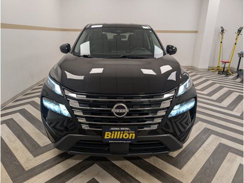 Used 2025 Nissan Rogue SV AWD/4WD image 27