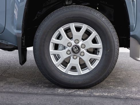 New 2026 Toyota Tacoma SR5 image 4