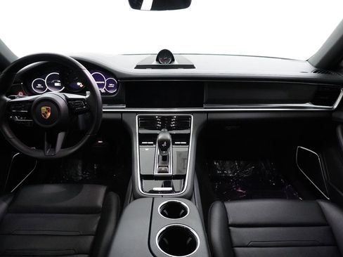 Used 2023 Porsche Panamera Platinum Edition image 18