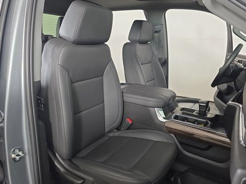 Used 2025 GMC Sierra 1500 Elevation w/ Elevation Premium Package AWD/4WD image 23